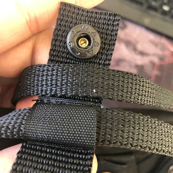 Fjallraven Kanken Backpack Color Black - Picture 6 of 7